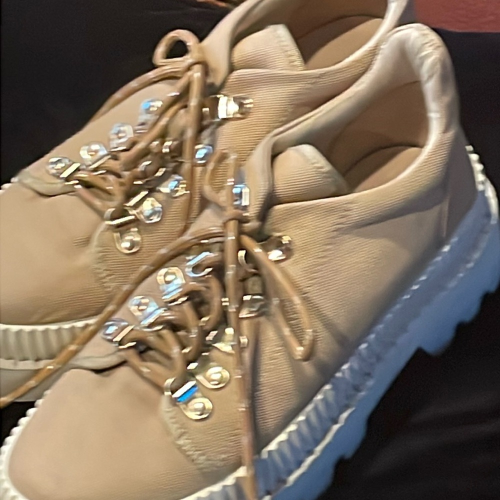 SILENT D Platform Sneaker, size 38, White Soles, Tan/Beige Uppers, Lace up.